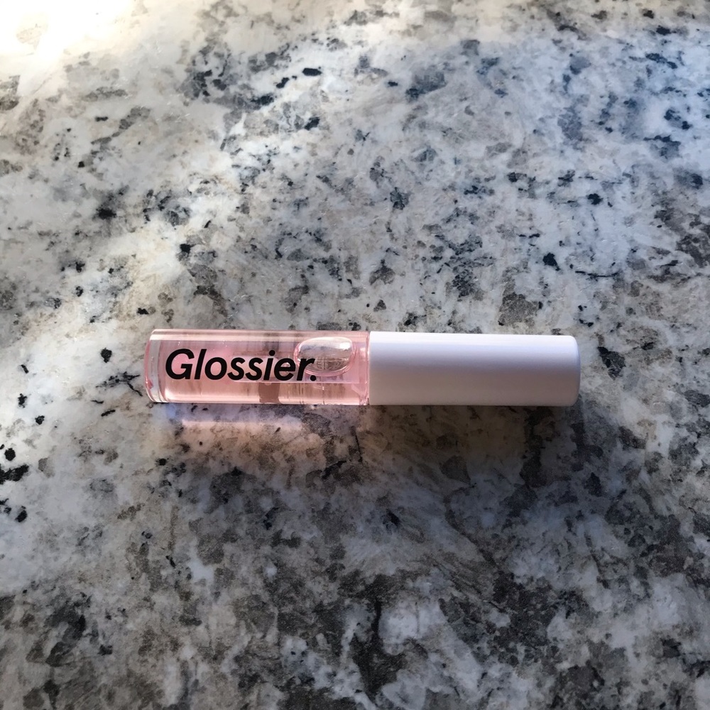 Sold🦋 Glossier lipgloss
